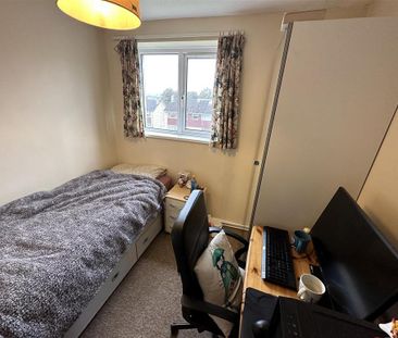 6 bedroom terraced house to rent - Photo 3