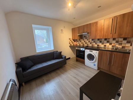 Woodville Rd, Cathays, Cardiff - Photo 3