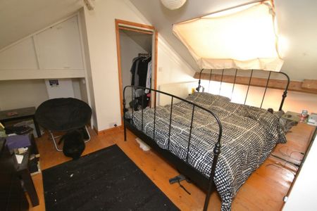 2 bed Flat for Rent - Photo 3