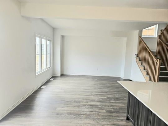 For Lease - 18 Bradden Crescent, Belleville, Ontario - Photo 1