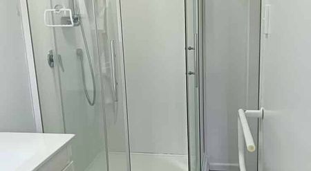 1-Bedroom Flat for Rent – Convenient Location - Photo 4