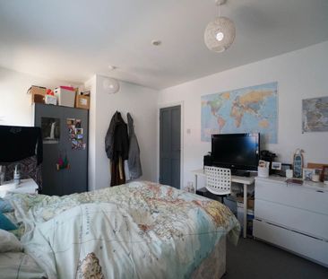 320 Caernarfon Road - Photo 6