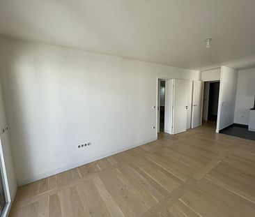 APPARTEMENT 2 PIÈCES AVEC BALCON, 48,43 M², ILE DE LA JATTE - Photo 1