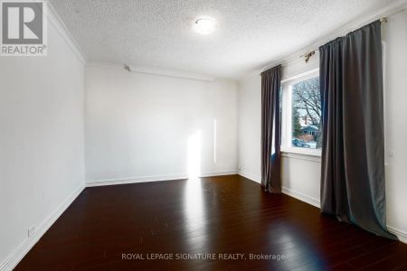 56 ASH CRESCENT - Photo 4