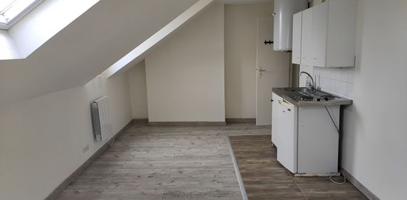 Location Appartement 1 pièce 17m² TOURS 37000 - Photo 2