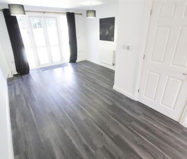 3 bedroom townhouse to rent - Photo 1