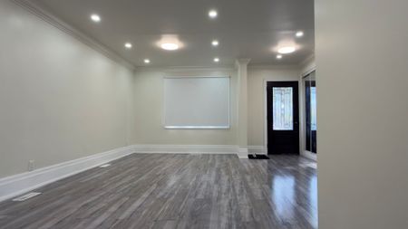 For Lease - 25 Sixteenth Street, Toronto, Ontario - Photo 3