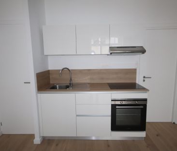 T2 de 42 m², rue Gombert, République Beaux-Arts réf 690-001 - Photo 1