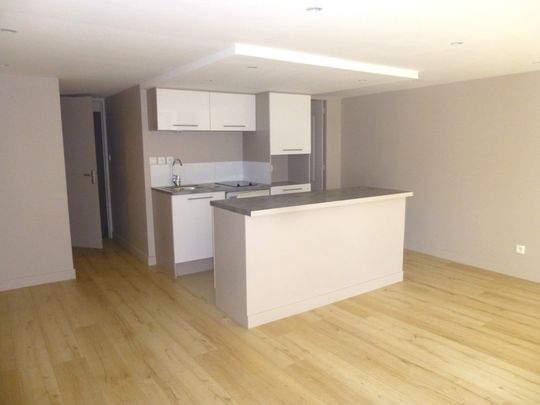 Location Appartement 2 pièces 39m² LE PUY EN VELAY 43000 - Photo 1