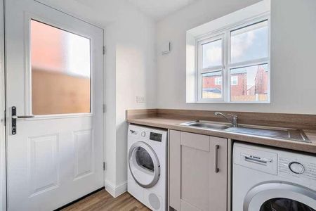 Taylor Lane, Preston, PR4 - Photo 5