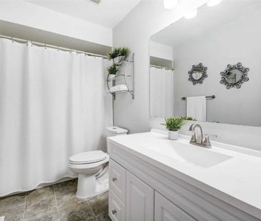 For Lease - 130 Waller Street, Whitby, Ontario - Photo 3