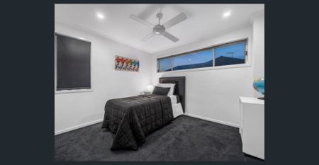 Beautiful Home in the heart of Hendra - Photo 2