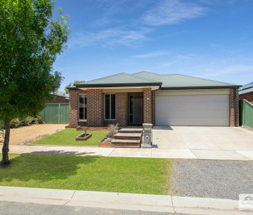 Designed for Comfortable Family Living - Photo 4