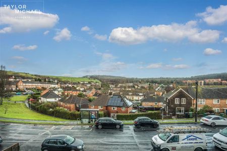 5 bedroom terraced house to rent - Photo 3