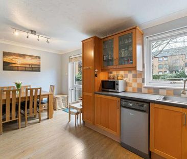 Manchester Road, London, E14 - Photo 6