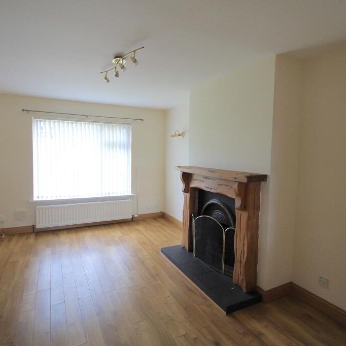 20 Lynn Avenue, Dromore, BT25 1PZ - Photo 1