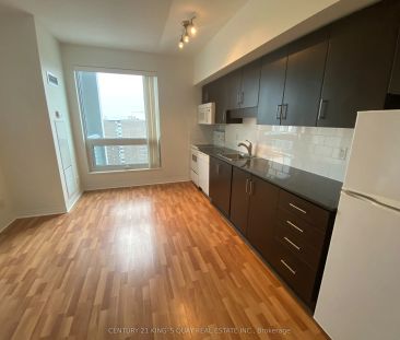 30 Heron's Hill Way #2004 - Photo 4