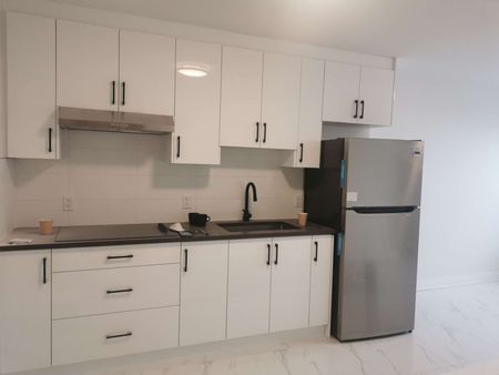 For Lease - 2135 Jane Street Unit# 6, Toronto, Ontario - Photo 4