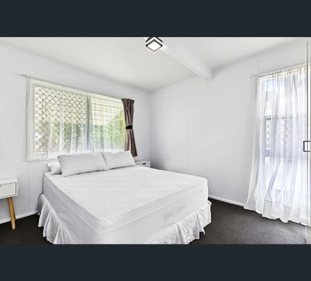 147 Torquay Road, Scarness, Qld 4655 - Photo 3