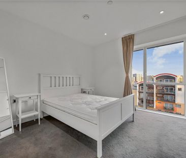 2 bedroom flat to rent - Photo 6