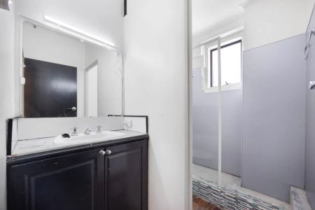 Furnished Inner-City Living in the Heart of Melbourne's CBD - Photo 3