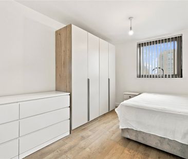 Kingfisher Heights, N17, London - Photo 5