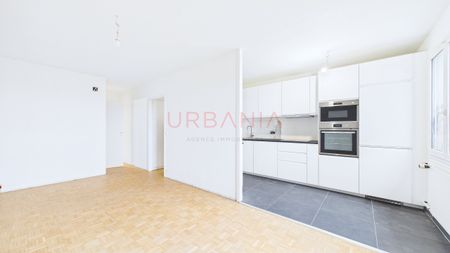 Beautiful 4-room apartment - 68 m² PPE - with 10 m² balcony - Photo 4