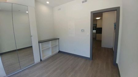 For Lease - 1213 Dundas Street Unit# Upper N, Toronto, Ontario - Photo 3