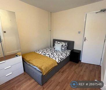1 bedroom in a flat share to rent - Photo 4