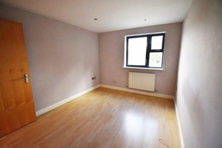Cornmarket Court, Worcester - Photo 3