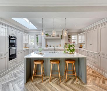 4 bedroom detached house to rent - Photo 2