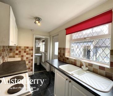 2 bedroom terraced house to rent - Photo 6