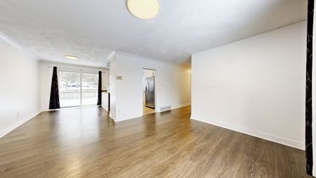 For Lease - 147 Grandview Street, Oshawa, Ontario - Photo 3