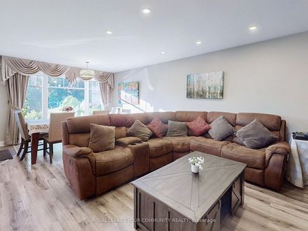 For Lease - 55 Davis Road, Aurora, Ontario - Photo 2