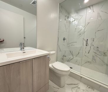 For Lease - 8 Interchange Way Unit# 2001, Vaughan, Ontario - Photo 6