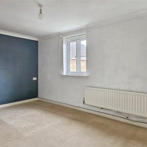 2 bedroom apartment to rent Park Cottage Drive, Fareham, Hampshire, PO15 - Photo 2