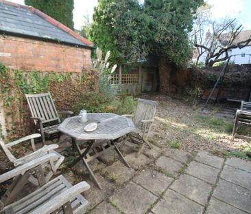 2 bedroom cottage to rent - Photo 3