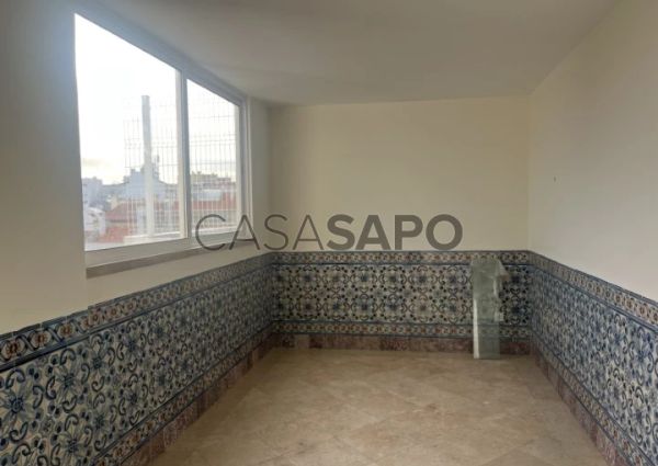 Apartamento T4 para alugar em Lisboa