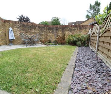 3 bedroom end of terrace house to rent - Photo 5