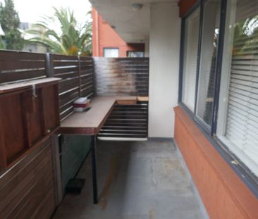 BEACHFRONT APARTMENT- COURTYARD & OSP - Photo 6