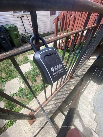 For Lease - 34 Algarve Crescent Unit# Bsmt, Toronto, Ontario - Photo 2