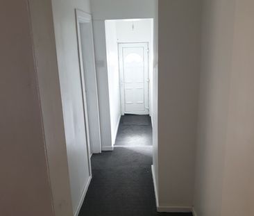 Room in a Shared House, Rochdale Road, M9 - Photo 2