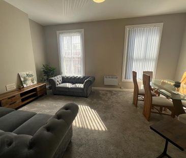 University Street, Room 7, All Bills Included, Belfast, BT7 1FZ - Photo 2