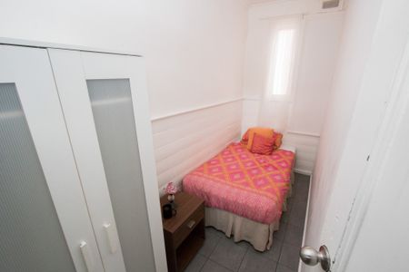 STYLISH & CLEAN BALACLAVA FOUR BEDROOM APARTMENT. - Photo 5