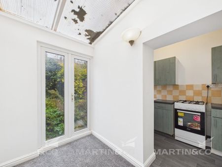 2 bedroom terraced house to rent - Photo 5