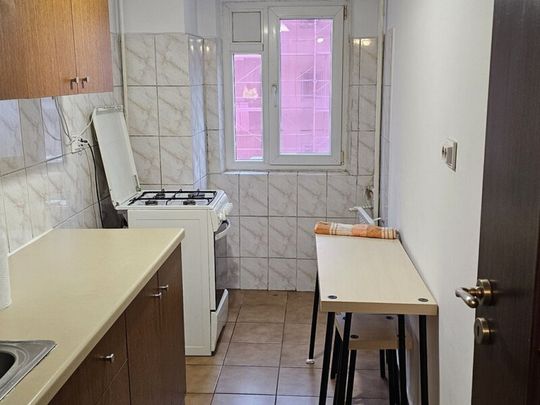 Vitan mall foisorului etaj 6 - Fotografie 1