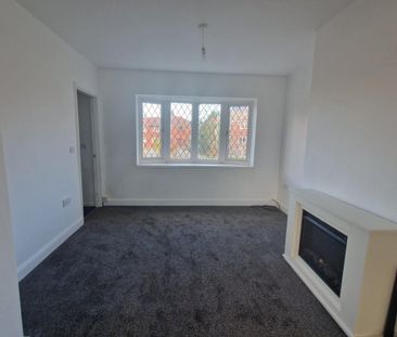 Westbourne Crescent - Photo 1