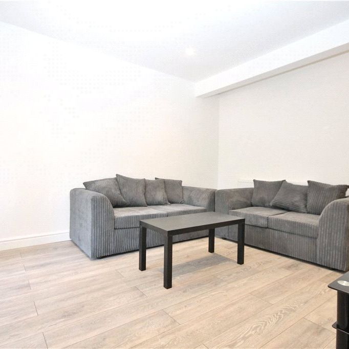 Osborne Road, Egham, Surrey, TW20 9RN - Photo 1