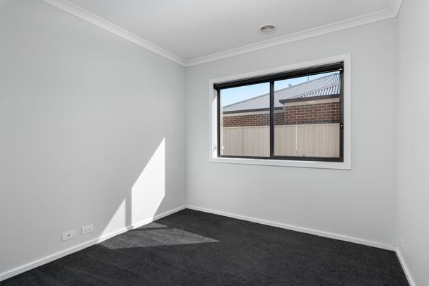 7 Erlandsen Circuit, Wodonga - Photo 1