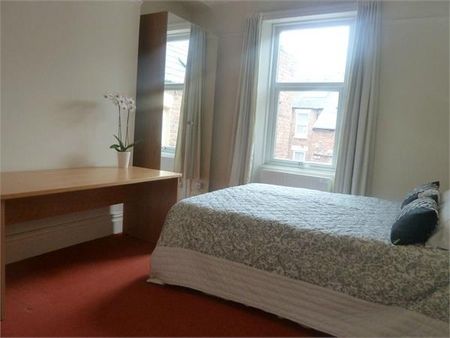 5 bedroom terraced house to rent - Photo 5